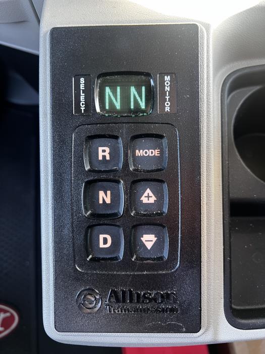 2025 Peterbilt 567-21