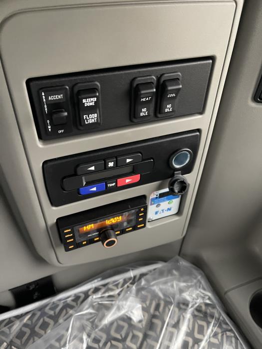 2026 International LT625-8