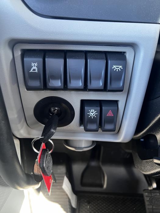 2025 Peterbilt 567-18