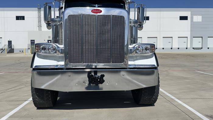 2026 Peterbilt 589-17