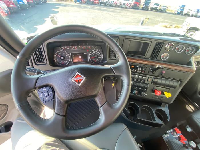 2026 International HX620-11