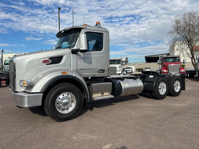 2026 Peterbilt 567-1