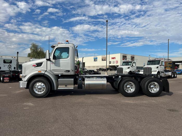 2026 Peterbilt 567-2
