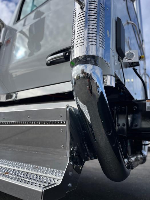 2026 Peterbilt 589-9