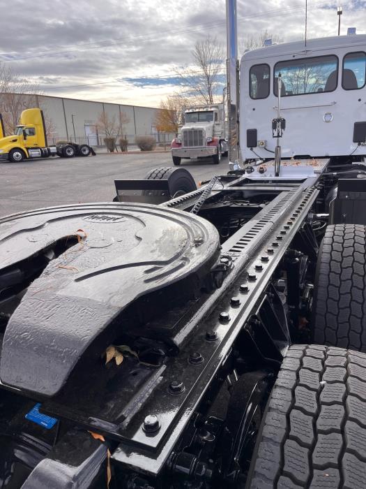 2026 Peterbilt 589-13