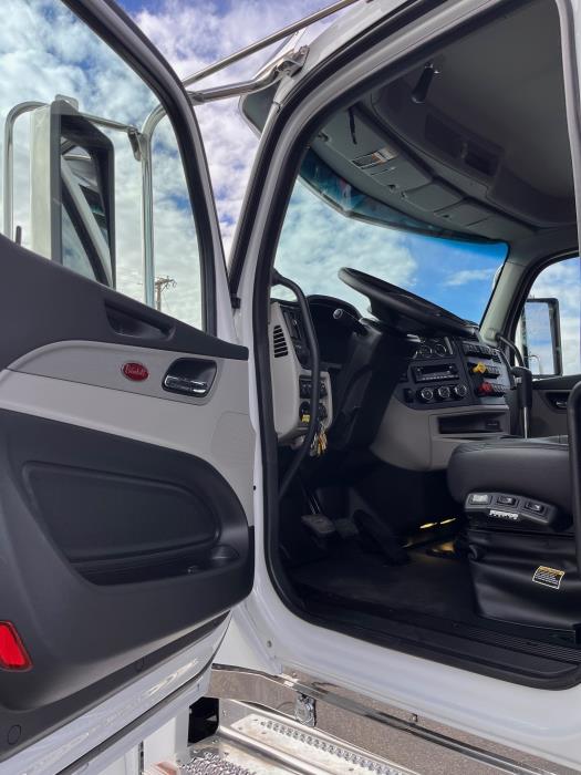 2026 Peterbilt 589-16
