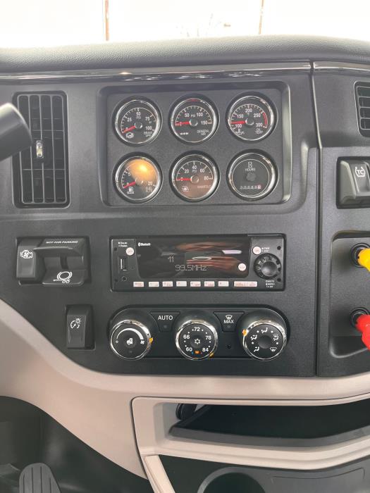 2026 Peterbilt 589-23