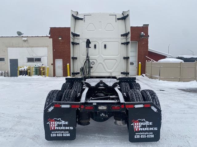 2020 Freightliner Cascadia-4