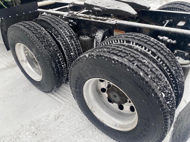 2020 Freightliner Cascadia-5