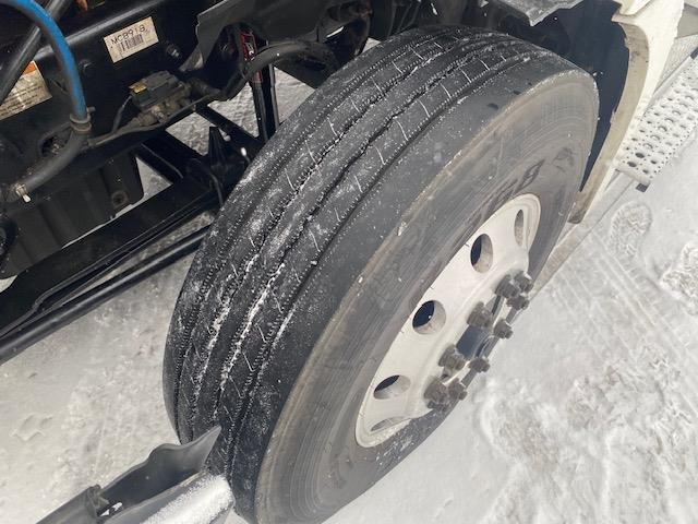 2020 Freightliner Cascadia-11