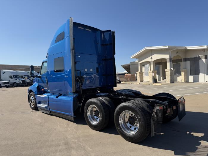 2022 International LT625-3