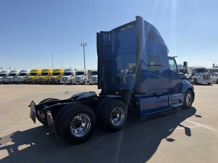 2022 International LT625-5