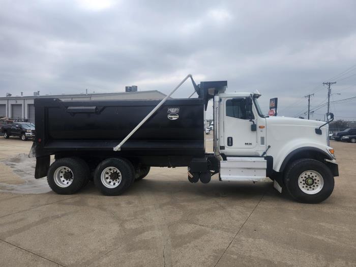 2019 International HX520-2