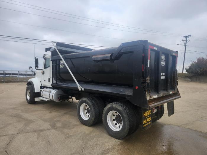 2019 International HX520-5