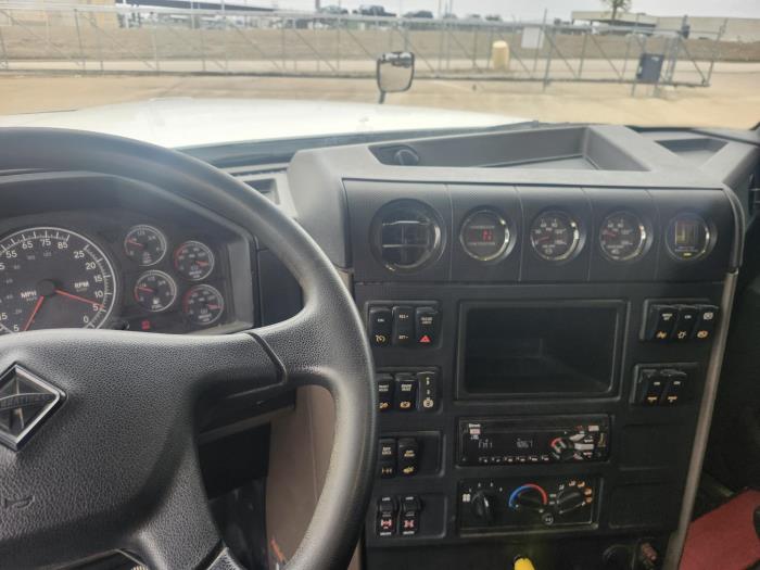 2019 International HX520-7