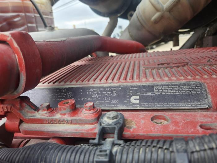 2019 International HX520-10