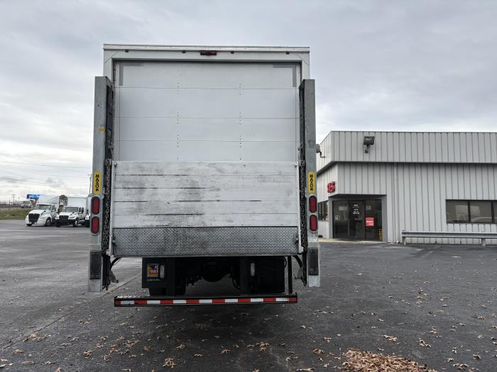 2020 Freightliner Business Class M2 106-3