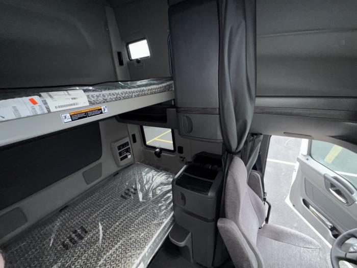 2026 International LT625-18