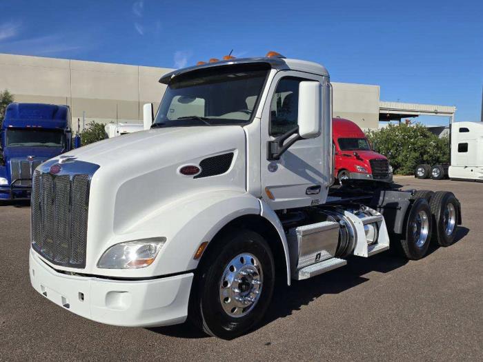 2020 Peterbilt 579-0
