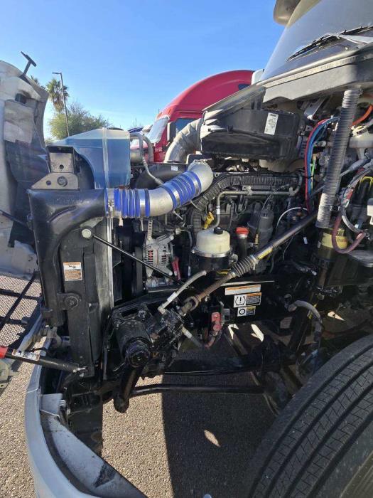 2020 Peterbilt 579-6