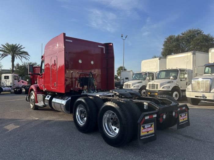 2022 Peterbilt 579-3