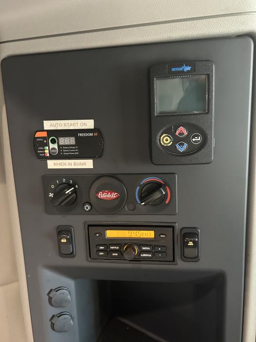 2022 Peterbilt 579-24