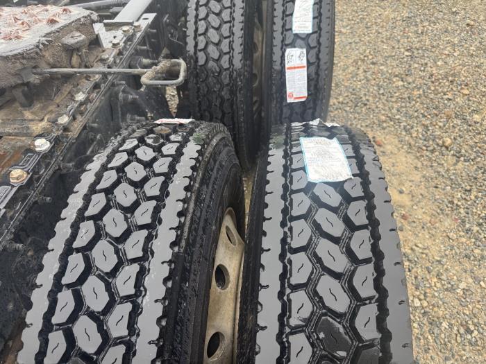 2020 International LT625-1