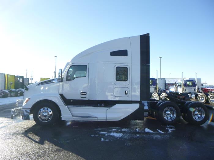 2022 Kenworth T680-1
