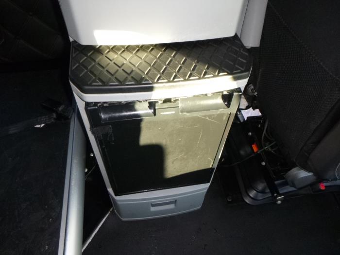 2022 Kenworth T680-23