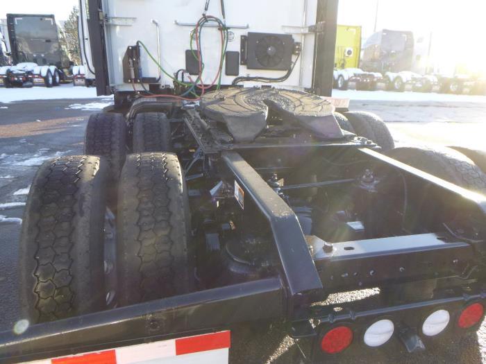 2022 Kenworth T680-31