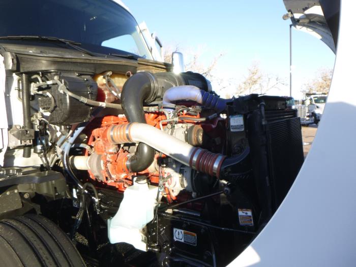 2022 Kenworth T680-35