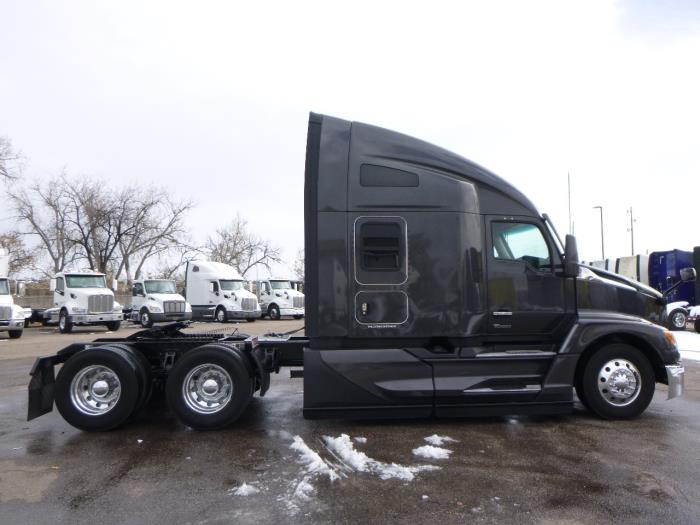 2023 Kenworth T680-6
