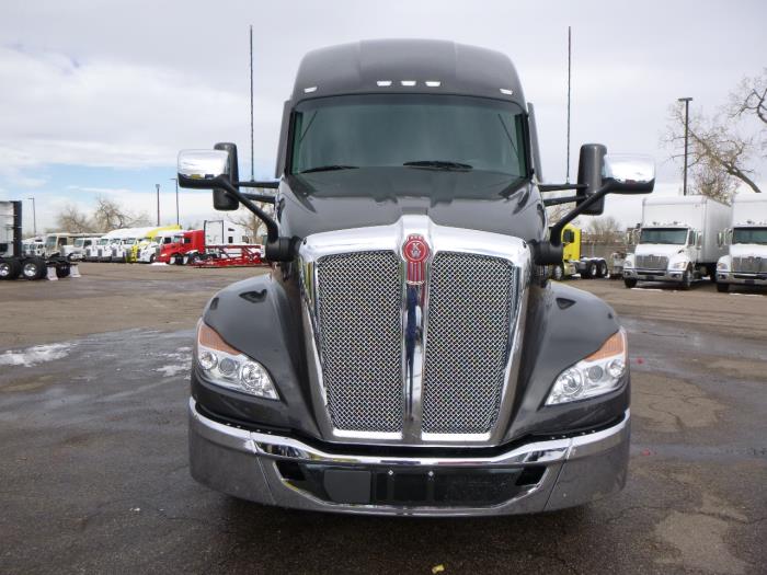 2023 Kenworth T680-8