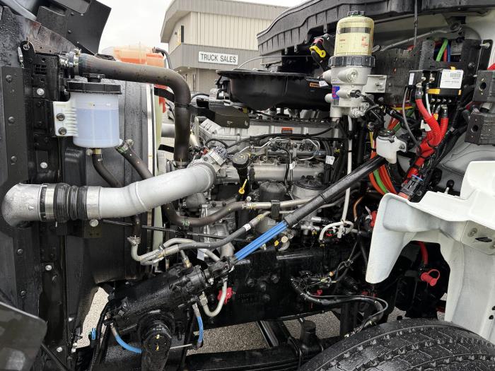 2026 International HX620-19