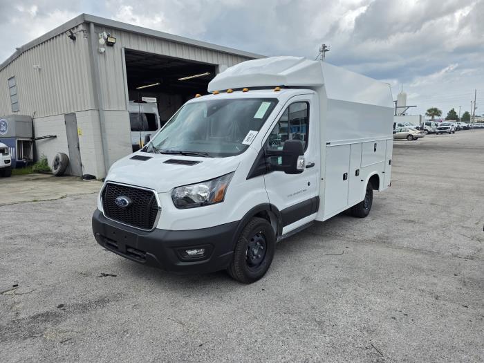 2025 Ford Transit-350-1