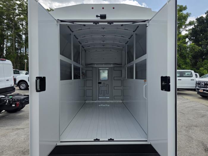 2025 Ford Transit-350-15