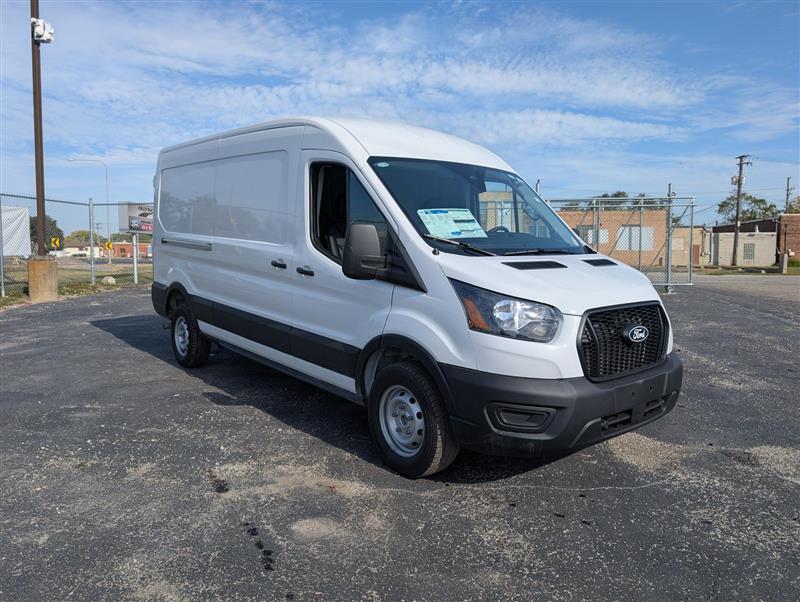 New 2026 Ford Transit 250 Medium Roof Empty Cargo Van for sale #1980137 - photo 3