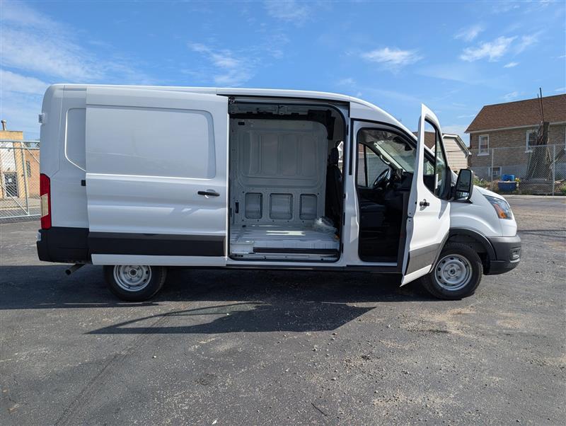 New 2026 Ford Transit 250 Medium Roof Empty Cargo Van for sale #1980137 - photo 8