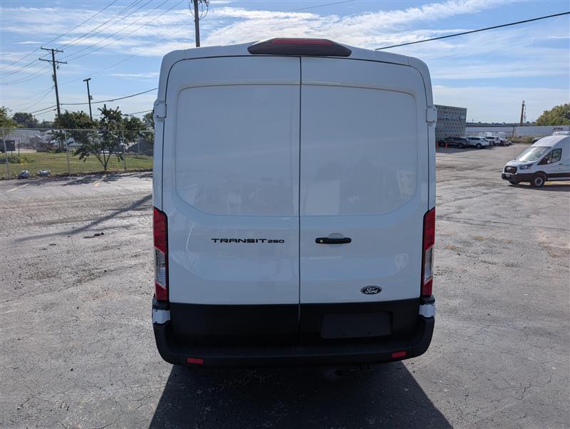New 2026 Ford Transit 250 Medium Roof Empty Cargo Van for sale #1980137 - photo 9