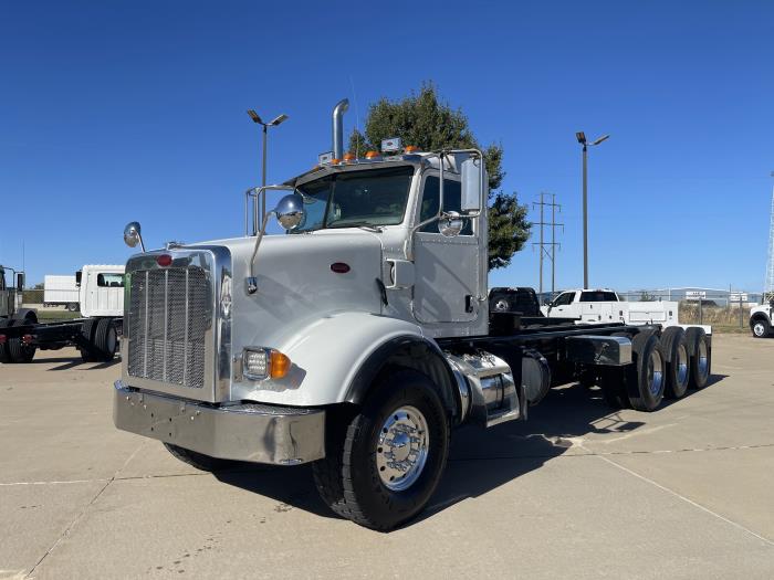 2014 Peterbilt 365-0