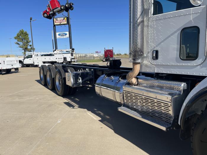 2014 Peterbilt 365-3
