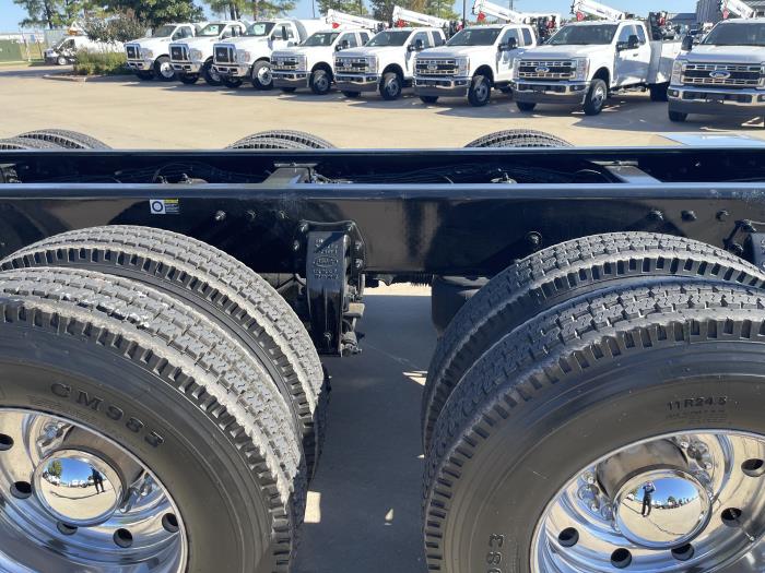 2014 Peterbilt 365-6