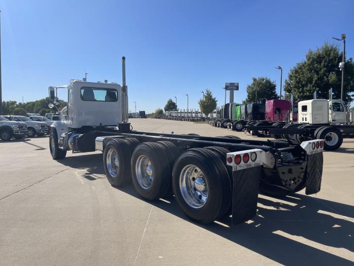 2014 Peterbilt 365-10