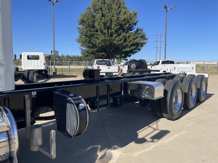 2014 Peterbilt 365-15