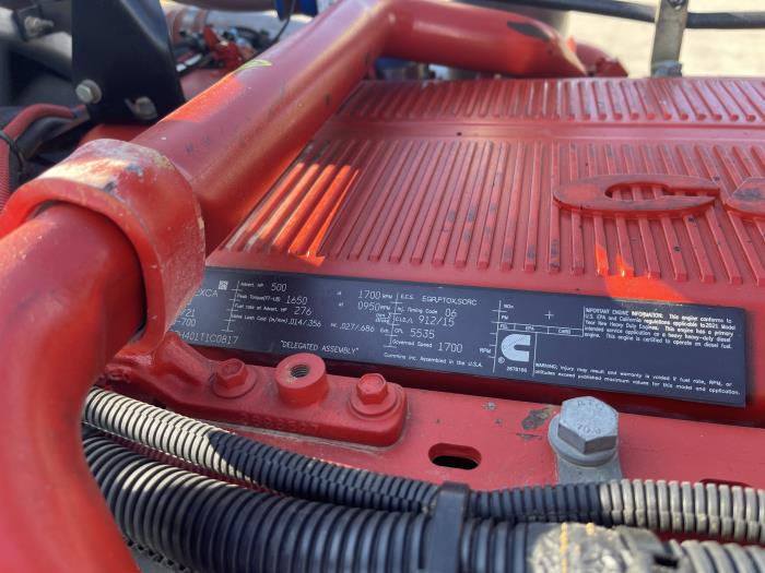 2022 Peterbilt 389-27