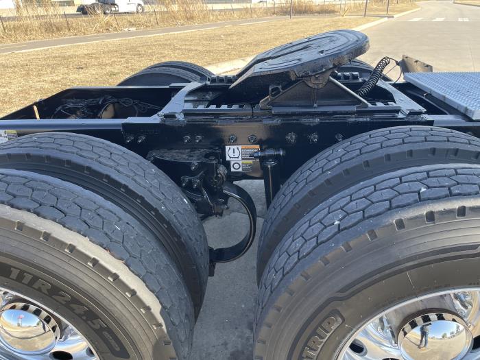 2019 Peterbilt 389-6