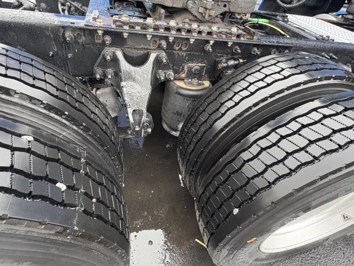 2022 International LT625-14