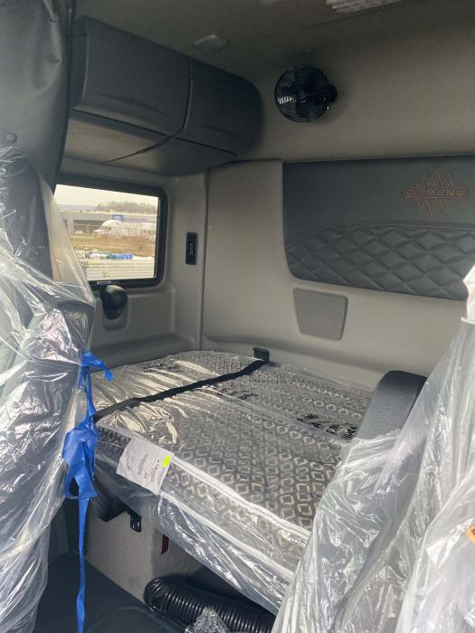 2026 International LT625-10