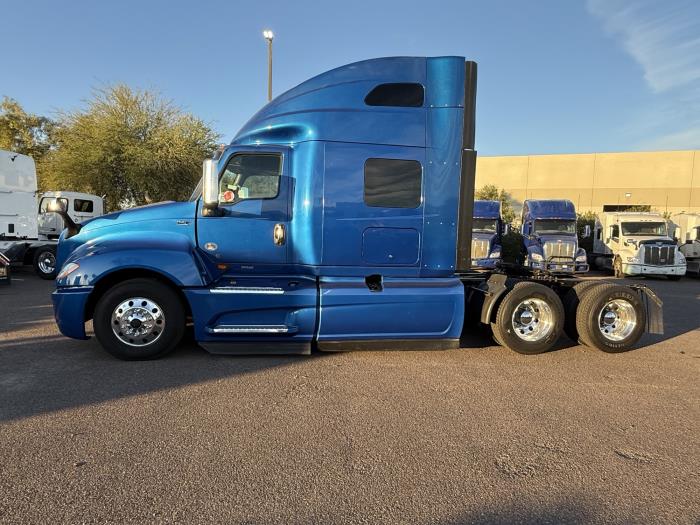 2022 International LT625-1