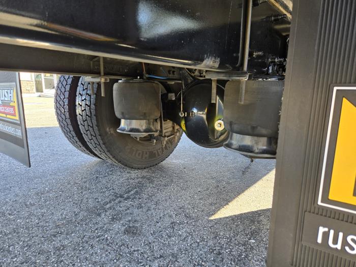 2021 Freightliner Business Class M2 106-9